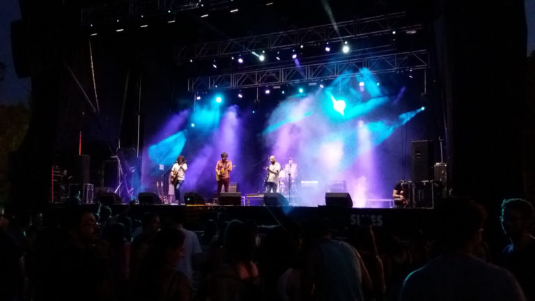 Feslloch, música en valencià